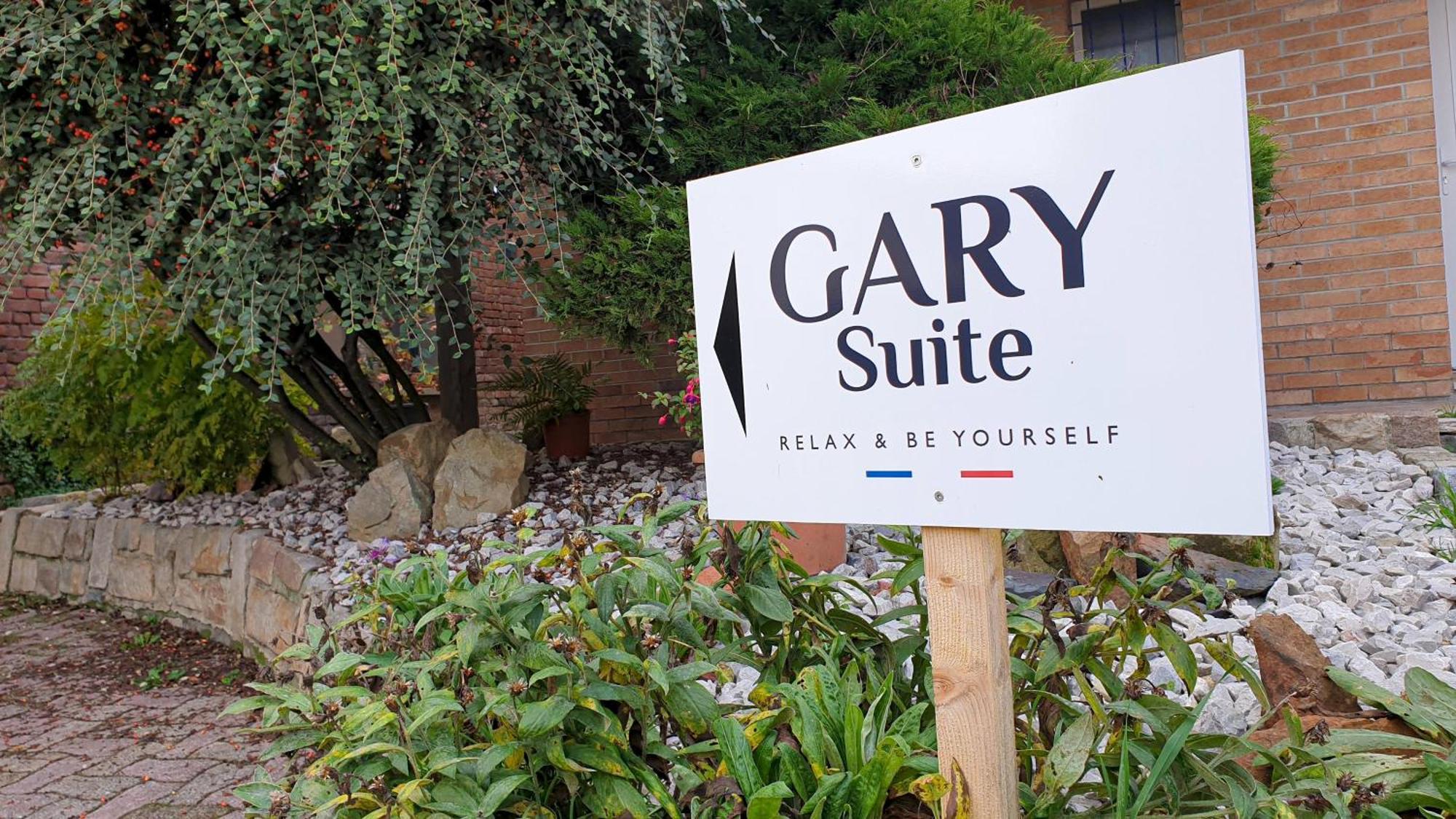Gary Suite - Studio Cosy, Spa Et Jardin Privatif A 4 Min De Cambrai Awoingt Kültér fotó