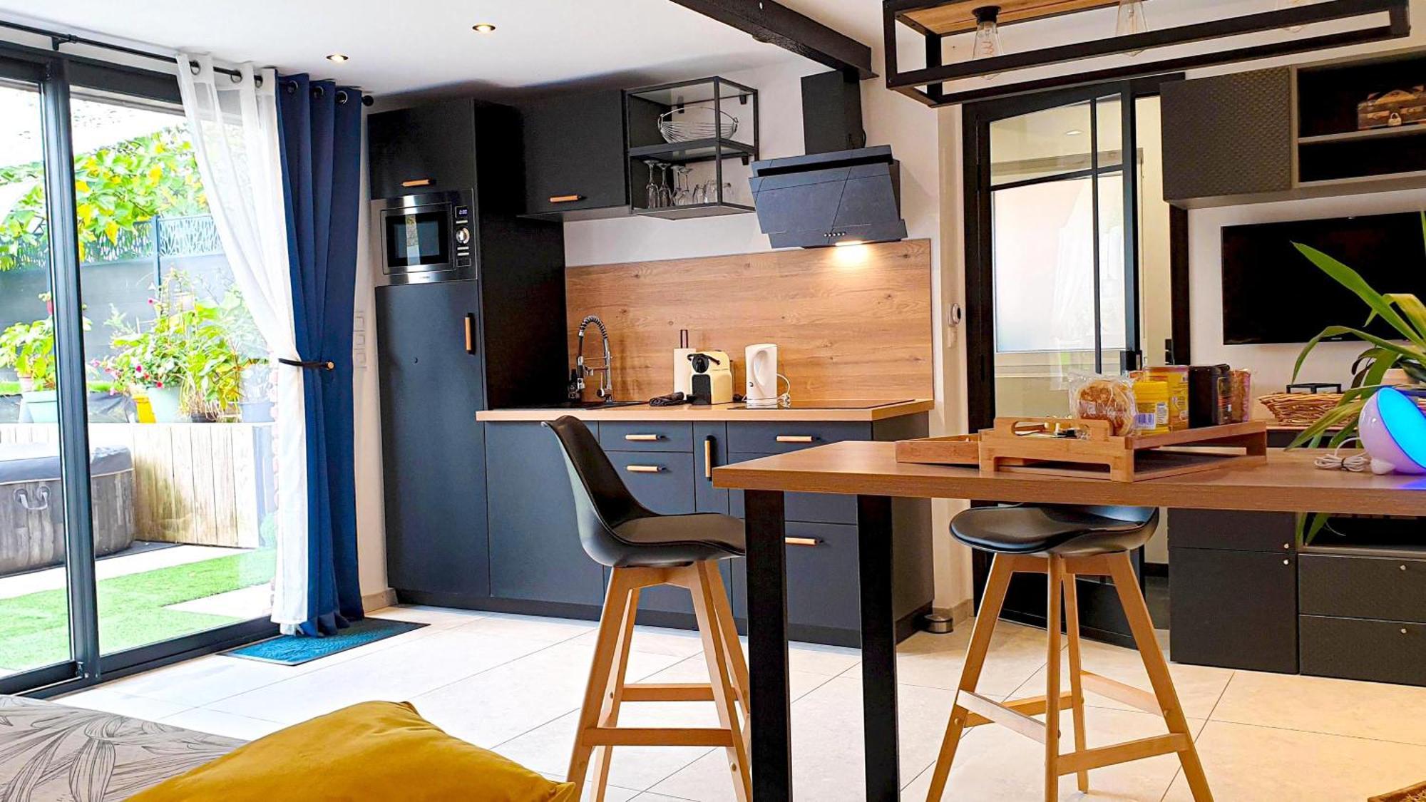 Gary Suite - Studio Cosy, Spa Et Jardin Privatif A 4 Min De Cambrai Awoingt Kültér fotó