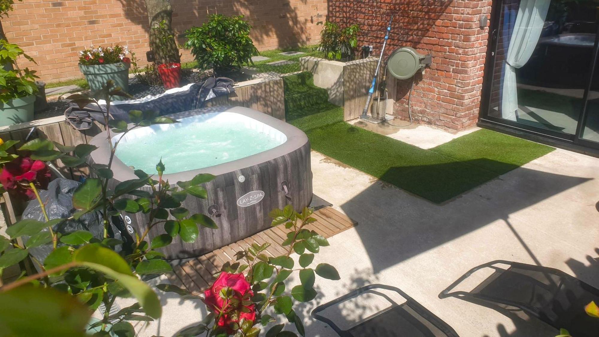 Gary Suite - Studio Cosy, Spa Et Jardin Privatif A 4 Min De Cambrai Awoingt Kültér fotó